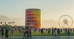 Genre-based music festivals in the USA crowd