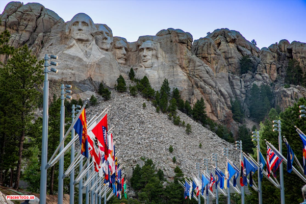 Mount Rushmore, featuring four U.S. presidents carved into granite