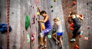 Smart safety tips and gear checklist for beginner climbers